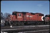 CP GP38-2 3042 (02.2006, Smiths Falls, ON)