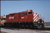 CP GP9u 8237 (05.09.1992, Welland, ON)