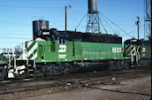 BN SD40-2 6813 (12.03.1977, Pueblo, CO)