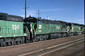 BN U33C 5763 (11.02.1976, Pueblo, CO)
