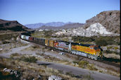 BNSF C44-9W 4623 (22.10.2001, Kingman, AZ)