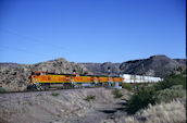 BNSF C44-9W 4729 (01.06.2000, Valentine, AZ)