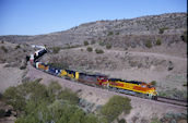 BNSF C44-9W 4867 (31.05.2000, Crozier Canyon, AZ)
