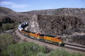 BNSF C44-9W 4877 (08.05.1999, Crozier Canyon, AZ)