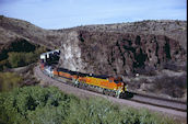 BNSF C44-9W 4909 (15.04.2000, Crozier Canyon, AZ)