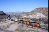 BNSF C44-9W 5111 (11.04.2008, Kingman, AZ)