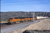 BNSF ES44DC 7288:2 (02.04.2010, Cajon Pass MP57, CA)