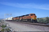 BNSF ES44DC 7500:2 (20.03.2010, Franconia, AZ)