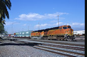 BNSF ES44DC 7613 (18.10.2008, San Bernardino, CA)