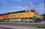 BNSF ES44DC 7770 (12.08.2008, Galesburg, IL)