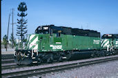 BNSF SD40-2 7157 (27.11.2005, Colton, CA)