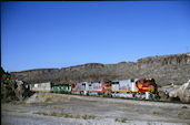 BNSF SD75M 8244 (02.06.2000, Kingman, AZ)