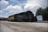 SP SD40T-2 8238:2 (19.05.1997, Victorville, CA)