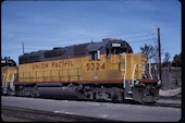 UP GP40-2 5324 (25.11.1999, West Colton, CA)