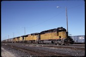 UP SD40-2r 3702 (29.03.2001, Roseville, CA)