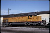 UP SD40T-2 4444 (04.09.2000, Wichita, KS)