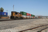 UP SD70ACe 8432 (12.05.2011, Indio,CA)