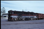 AN 930 class 949 (12.04.1982, Adelaide Outer Harbor)
