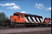 CN SD40 5220 (19.07.1993, University, MN)