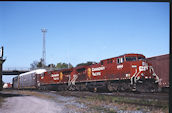 CP AC4400CW 8600:2 (21.09.2005, London, ON, mit 8579)