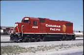 CP GP38-2 4422:2 (15.08.2004, Bensenville, IL)