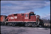 SLH GP9u 8225 (11.2008, Smith Falls, ON)