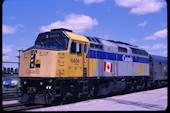 VIA F40PH-2 6404 (06.2010, Belleville, ON)