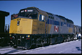 VIA F40PH-2 6407 (02.2005, Belleville, ON)
