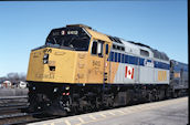 VIA F40PH-2 6412 (03.2003, Belleville, ON)