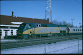 VIA P42DC  903 (02.2003, Brockville, ON)