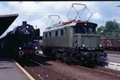 DB 144 119 (03.06.1990, Lichtenfels, als E44, daneben 01 150)