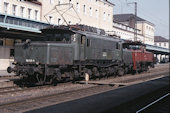 DB 194 145 (26.03.1982, Regensburg, mit 163 002)