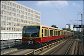 DB 481 423 (14.08.2003, Berlin-Alexanderplatz)