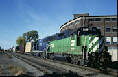 BN GP38AC 2115 (07.10.1987, VanBuren St., MN)