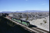 BN SD40-2 8113 (13.12.1997, Topock, CA)