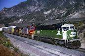 BN SD60M 9270 (27.05.2000, Cajon 65, CA)