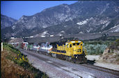BNSF B40-8 8605 (26.05.2000, Cajon 65, CA)