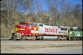 BNSF B40-8W  517 (20.03.2016, Omaha, NE)