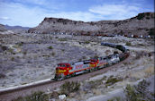 BNSF B40-8W  560 (14.04.2000, Kingman, AZ)