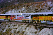 BNSF C44-9W  618 (03.10.2005, Blue Cut, CA)