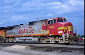 BNSF C44-9W  695 (07.07.2010, Galesburg, IL)