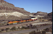 BNSF C44-9W 4105 (14.04.2010, Kingman, AZ)