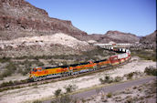 BNSF C44-9W 4364 (09.09.2000, Kingman, AZ)