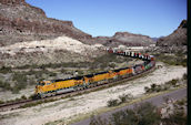 BNSF C44-9W 4463 (09.09.2000, Kingman, AZ)