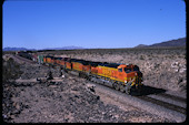 BNSF C44-9W 4913 (28.01.2011, Ash Hill, CA)
