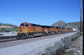 BNSF C44-9W 5135 (31.03.2011, Cajon Pass MP63, CA)