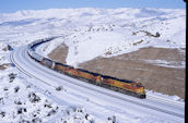 BNSF C44-9W 5326 (19.12.2008, Cajon Pass MP56, CA)