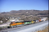 BNSF C44-9W 5367 (14.07.2001, Cajon 57, CA)