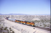 BNSF C44-9W 5373 (25.03.2001, Topock, CA)