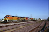 BNSF C44-9W 5422 (31.03.2001, Riverbank, CA)